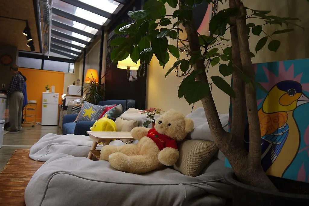 Lee & No Guesthouse Hongdae Σεούλ Πανσιόν